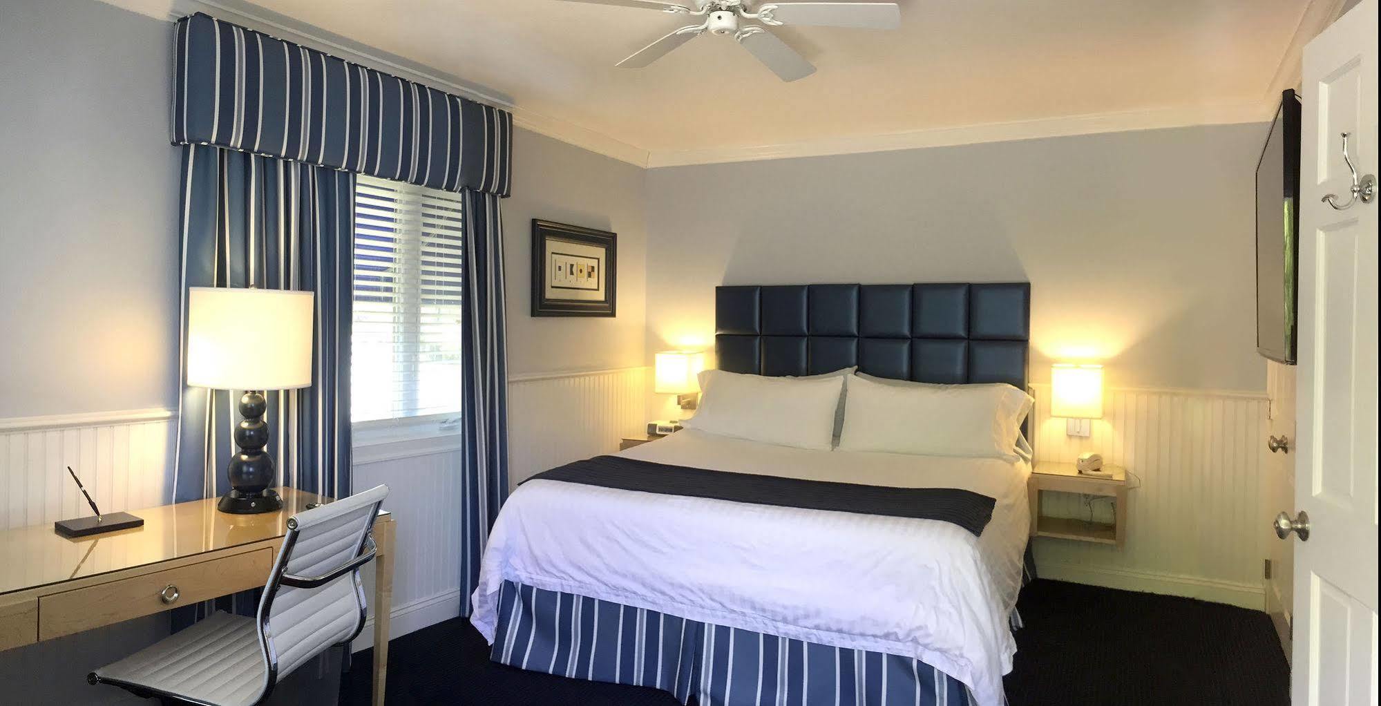 Atlantic Inn Newington Bagian luar foto